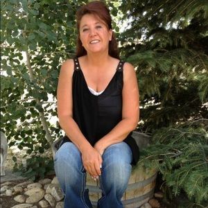 Meet your Posher, Lorena